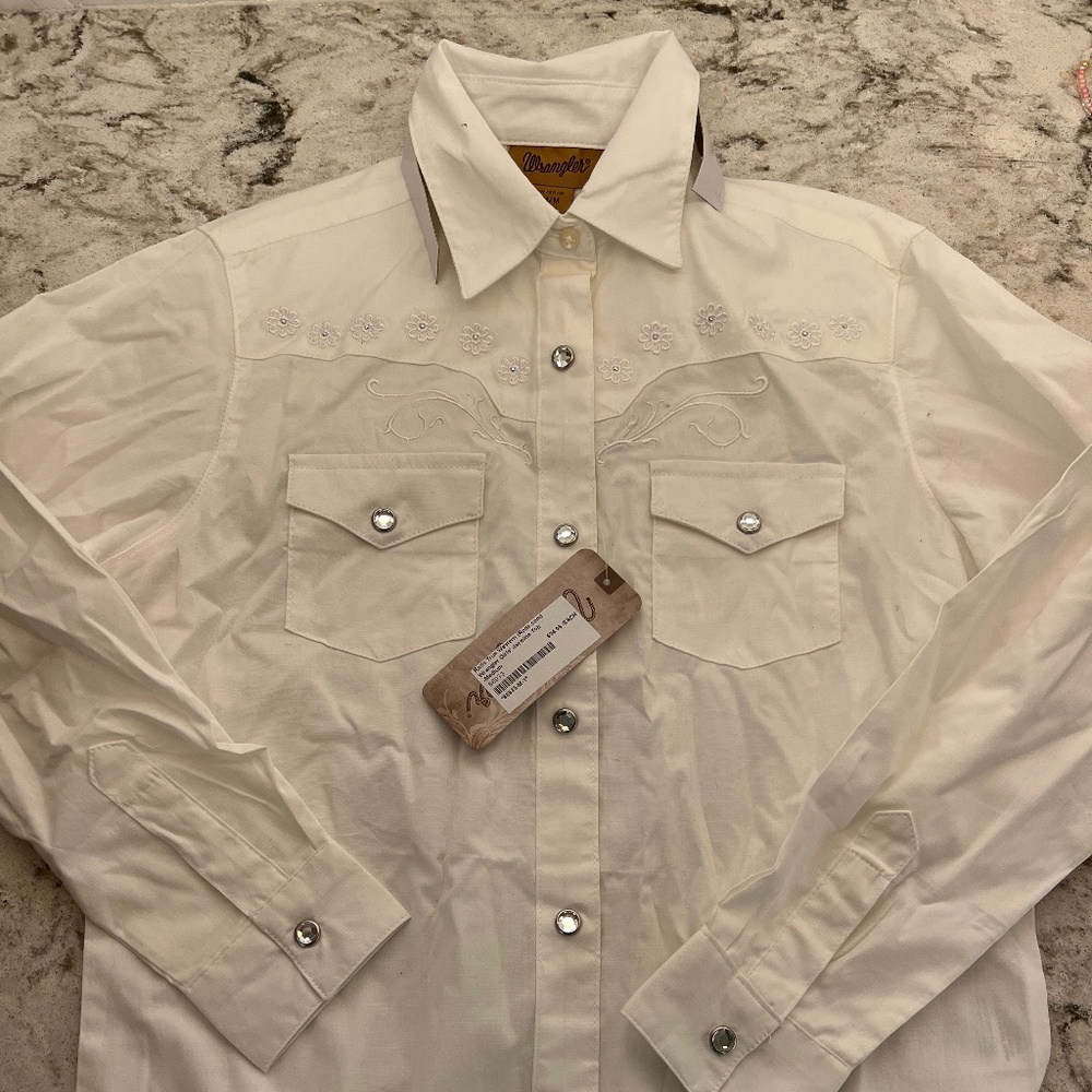 Girls wrangler jasmine shirt size medium white